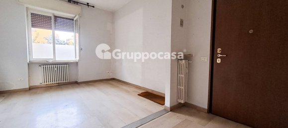 Apartamento de 2 dormitorios en Magenta, Italy No. 328089 17