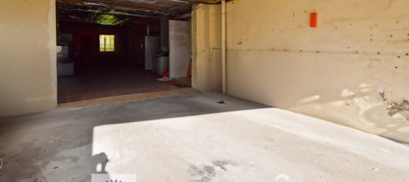 Дом с 3 спальнями в Сен-Сьер-дю-Тайон, Франция № 98702 18