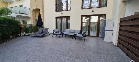 4 bedrooms Maisonette in Germasogeia, Cyprus No. 10667 6