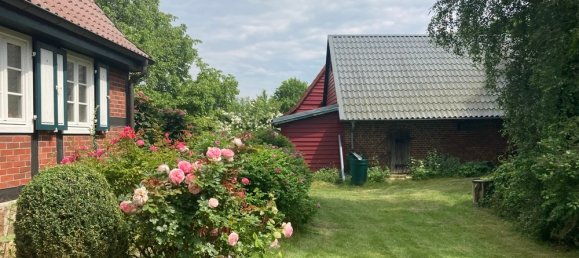 Дом с 7 комнатами в Demmin, Германия № 205654 6