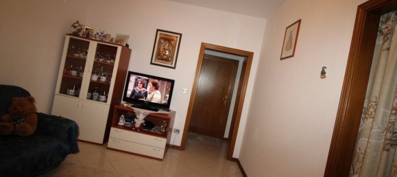 Casa de 3 habitaciónes en Bucine, Italy No. 91870 5