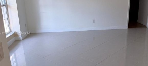 3 chambres villa à vendre à Miami, Miami-Dade, Florida, USA № 614280 4