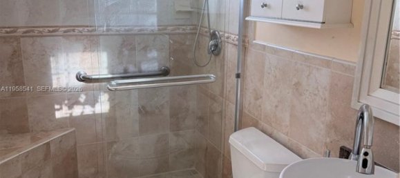 3 chambres villa à vendre à Miami, Miami-Dade, Florida, USA № 614280 22