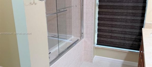 3 chambres villa à vendre à Miami, Miami-Dade, Florida, USA № 614280 10