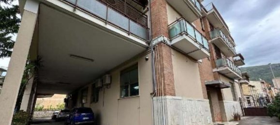 25 rooms Apartment in Fondi, Italy No. 298810 2