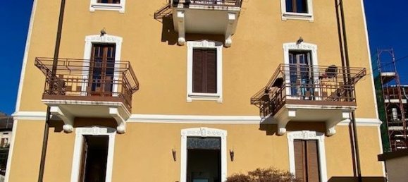 3 rooms Apartment in Caslino d'Erba, Italy No. 15247 8