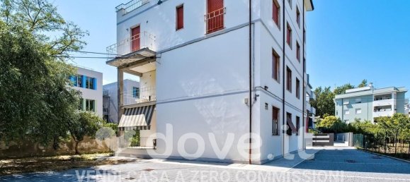 4 rooms Apartment in Pescara, Italy No. 297920 12