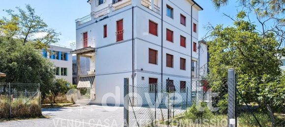 4 rooms Apartment in Pescara, Italy No. 297920 20
