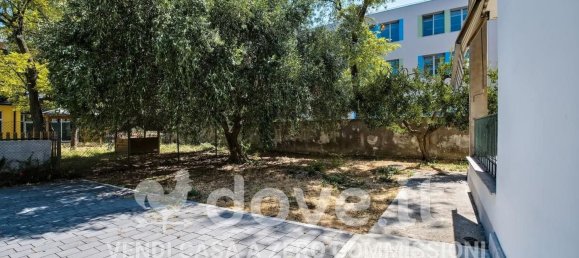 4 rooms Apartment in Pescara, Italy No. 297920 18