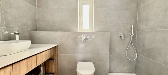 3 bedrooms Apartment in Bahar ic-Caghaq, Malta No. 11453 9