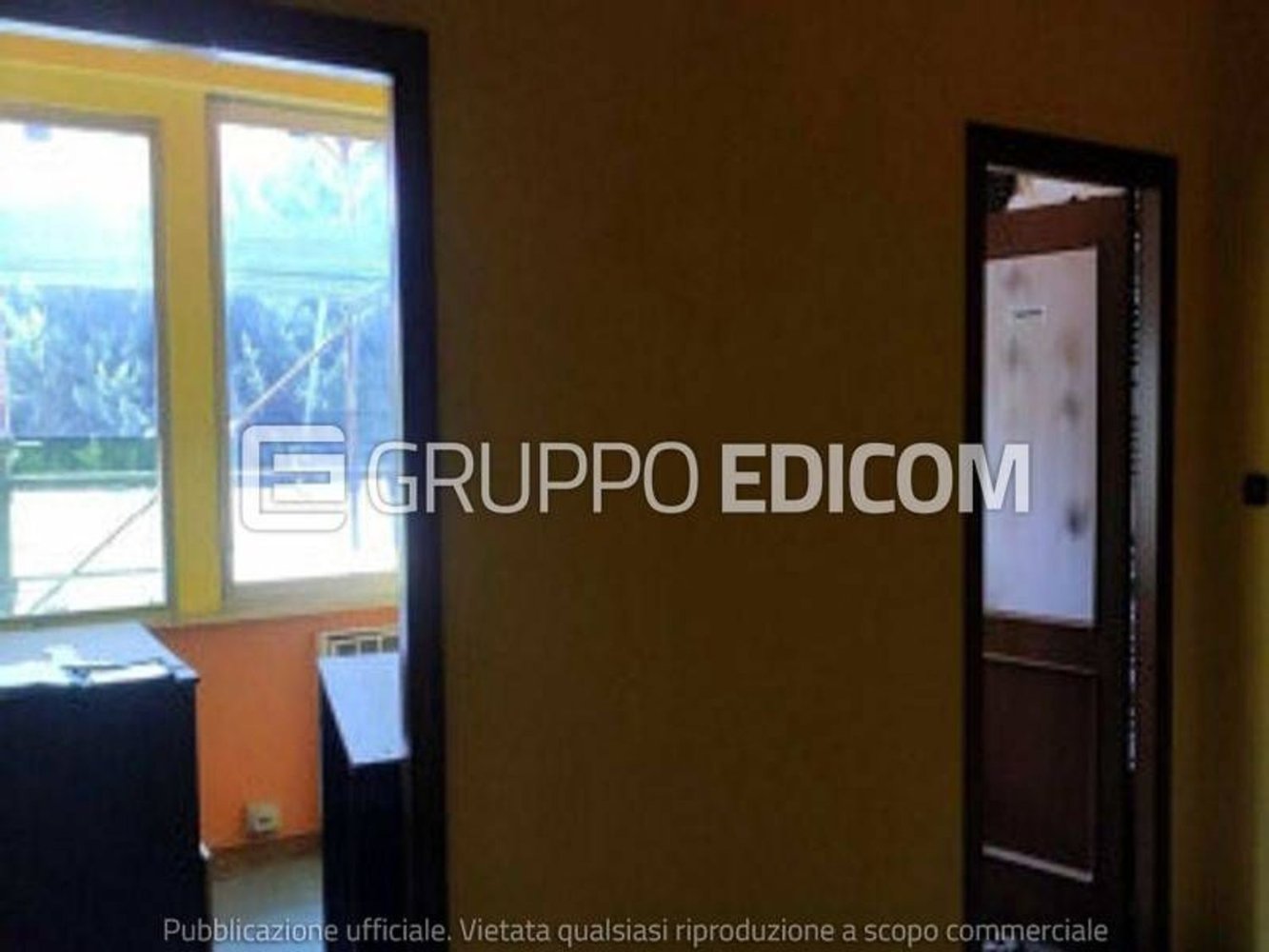 Gewerbliche Immobilie in Cesena, Italy 300m², Nr. 344534