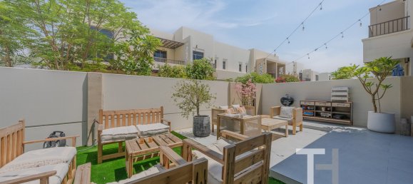 4 bedrooms Townhouse in Town Square, UAE No. 28599 20