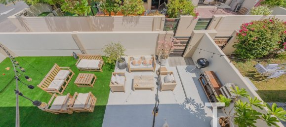 4 bedrooms Townhouse in Town Square, UAE No. 28599 18