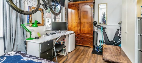 3 bedrooms House in Croydon, United Kingdom No. 7984 38