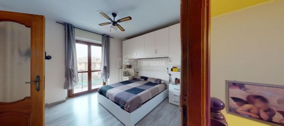 Дом с 5 комнатами в Кастильоне Торинезе, Италия № 38131 13