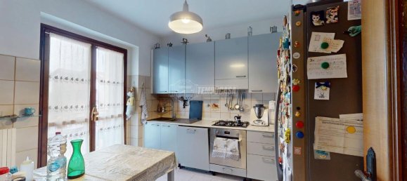 Дом с 5 комнатами в Кастильоне Торинезе, Италия № 38131 7