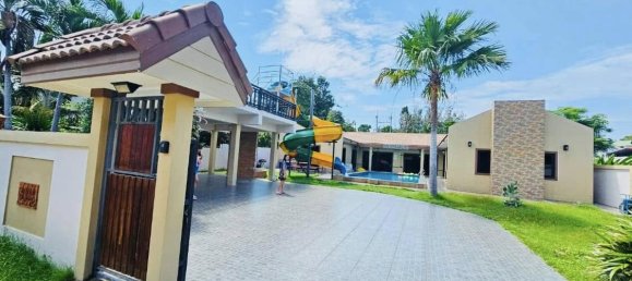 4 bedrooms House for sale in Chon Buri, Chonburi, Eastern Thailand, Thailand № 59759 7