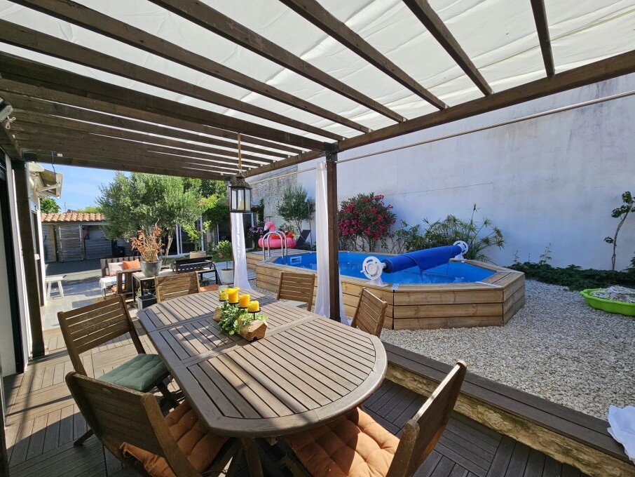 9-salle Maison à Benon, France No. 326471