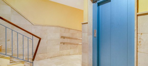 4 bedrooms Apartment in Granada, Spain No. 133605 25