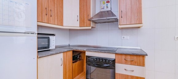 4 bedrooms Apartment in Granada, Spain No. 133605 6