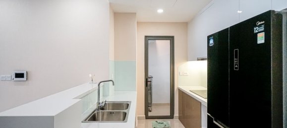 3 bedrooms Apartment in District 4, Vietnam No. 17615 2
