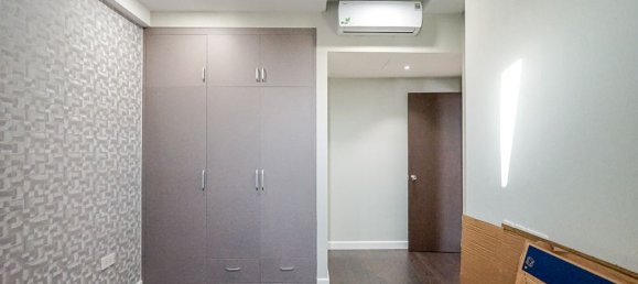 3 bedrooms Apartment in District 4, Vietnam No. 17615 15