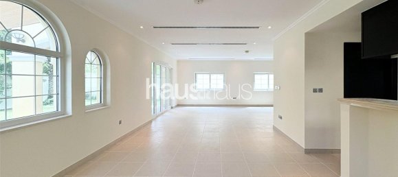 3 bedrooms Villa in Jumeirah Park, UAE No. 99758 3