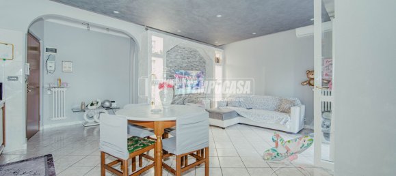 Apartamento T2 em Pavia, Italy N.º 372834 9