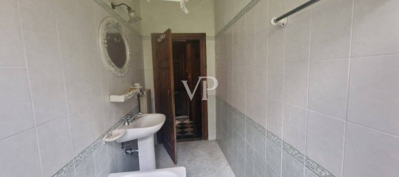 Villa de 4 dormitorios en San Giuliano Terme, Italy No. 304527 13