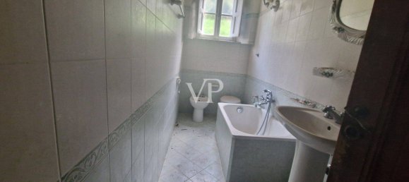 Villa de 4 dormitorios en San Giuliano Terme, Italy No. 304527 12