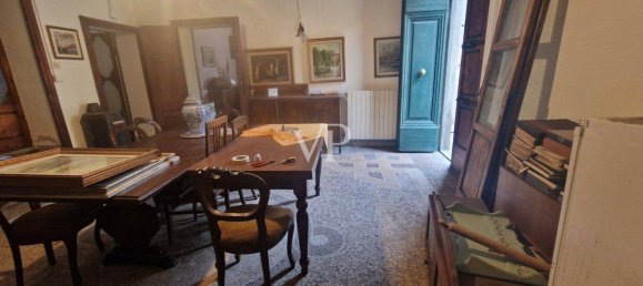 Villa de 4 dormitorios en San Giuliano Terme, Italy No. 304527 19