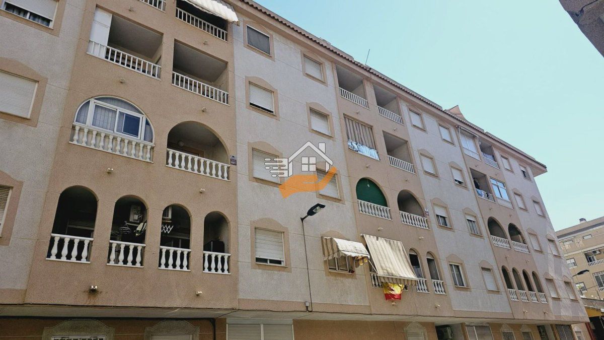 2 bedrooms Apartment in Torrevieja, Spain No. 101660