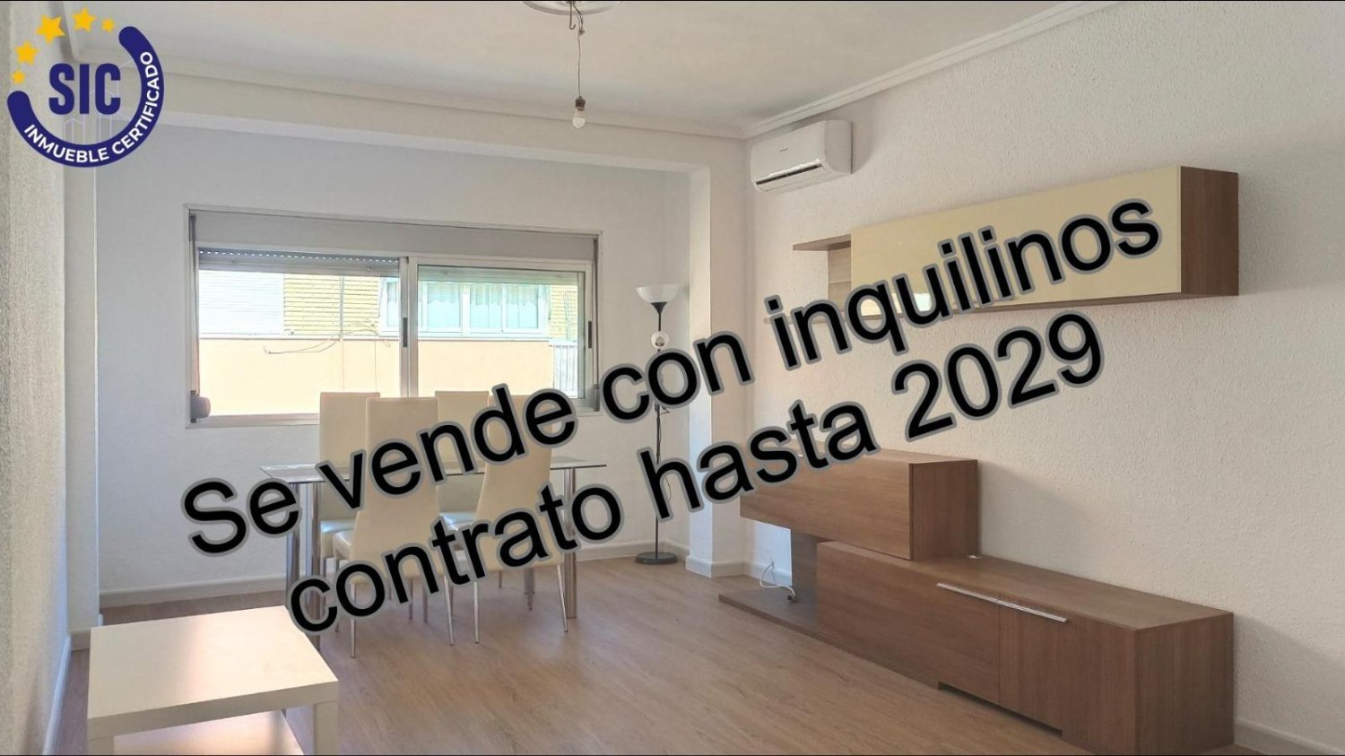 3 bedrooms Apartment in Valencia, Spain No. 242039