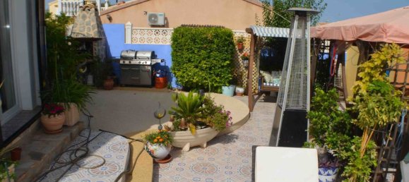 Villa de 4 dormitorios en Alicante, Spain No. 177120 22