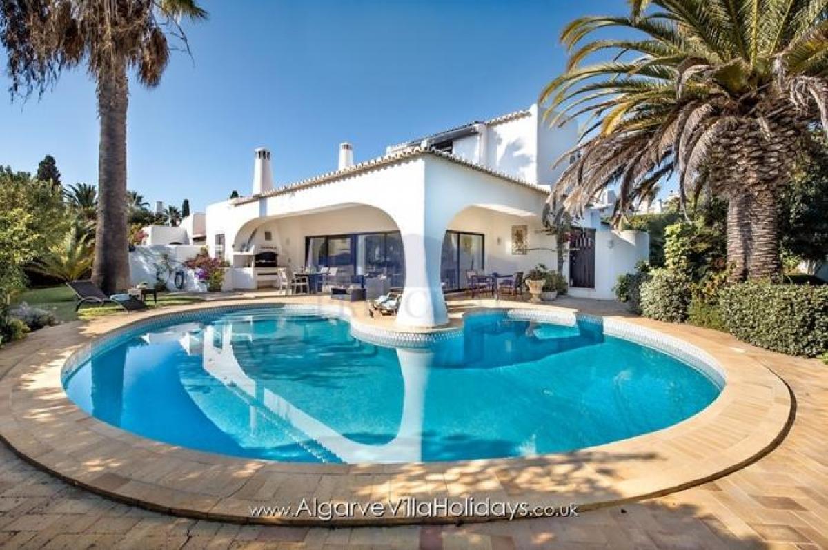 4 dormitorios villa en venta en Albufeira, Faro, Portugal № 6248