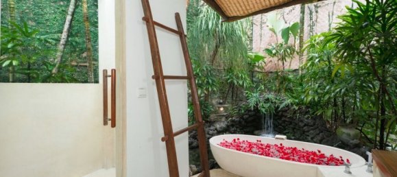 5 Schlafzimmer Villa in Seminyak, Indonesia, Nr. 3630 14