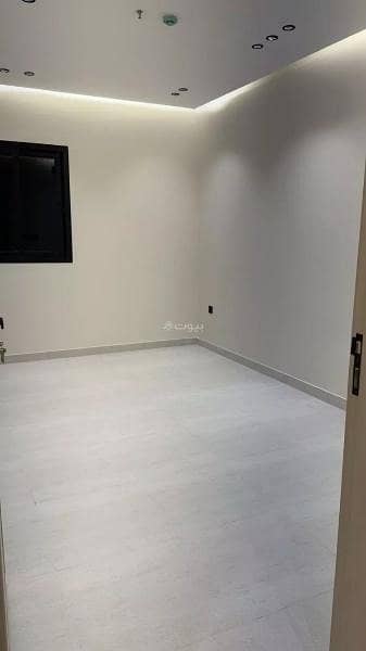 Квартира с 4 спальнями в Эр-Рияд, Саудовская Аравия № 1017