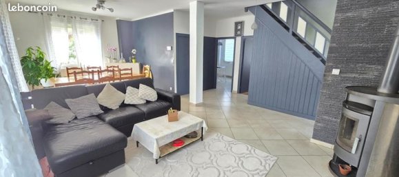 5 غرف نوم منزل في Besancon, France رقم 359692 9