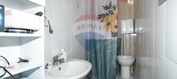 3 rooms Apartment in Catania, Italy No. 75675 7