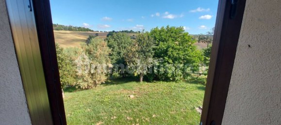 Дом с 3 спальнями в Морро д’Альба, Италия № 120544 10