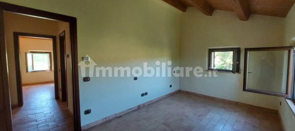 Дом с 3 спальнями в Морро д’Альба, Италия № 120544 6