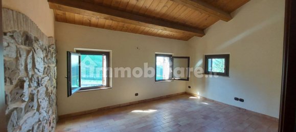 Дом с 3 спальнями в Морро д’Альба, Италия № 120544 17