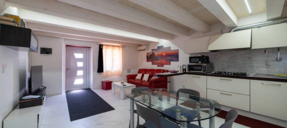 1 Schlafzimmer Villa in Pordenone, Italy, Nr. 317813 9