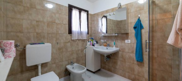 1 Schlafzimmer Villa in Pordenone, Italy, Nr. 317813 3