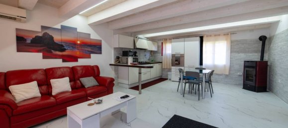 1 Schlafzimmer Villa in Pordenone, Italy, Nr. 317813 8