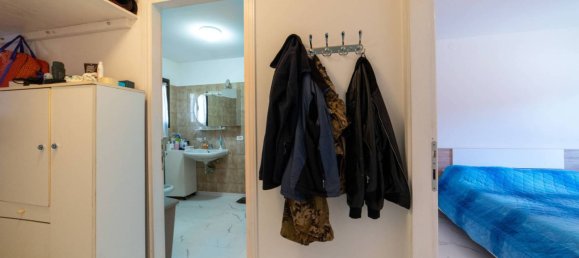 1 Schlafzimmer Villa in Pordenone, Italy, Nr. 317813 2