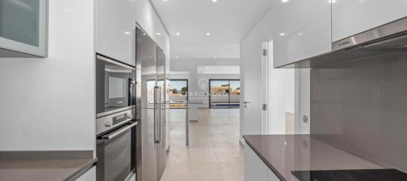 Villa de 5 dormitorios en Guia, Portugal No. 144508 6