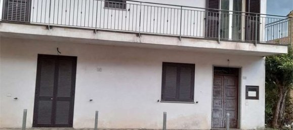 Apartamento de 8 divisões em Santi Cosma e Damiano, Italy N.º 109501 7