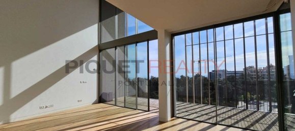 4 Schlafzimmer Doppelhaus in Cascais, Portugal, Nr. 87802 5