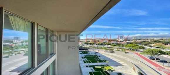 4 Schlafzimmer Doppelhaus in Cascais, Portugal, Nr. 87802 15